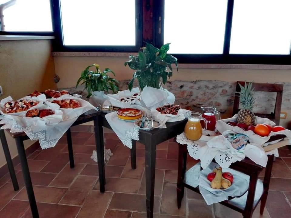 La Rupe Bed And Breakfast 노르마 외부 사진