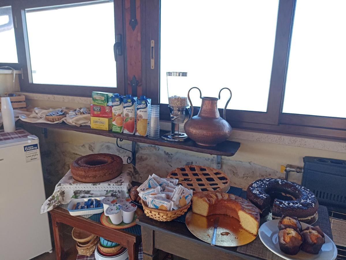 La Rupe Bed And Breakfast 노르마 외부 사진