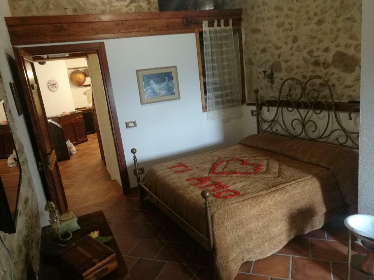 La Rupe Bed And Breakfast 노르마 외부 사진